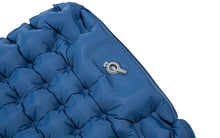 Carica l'immagine nel visualizzatore di Gallery, Valvola di gonfiaggio Materassino gonfiabile da campeggio Brunner Moflate