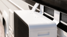 Carica l'immagine nel visualizzatore di Gallery, Condizionatore portatile per camper Split SPA-5100 Mestic
