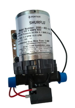 Carica l'immagine nel visualizzatore di Gallery, Trail King 10 pompa acqua per camper 12V