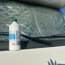 Carica l'immagine nel visualizzatore di Gallery, Pulitore righe nere 1L camper - AcquaTravel