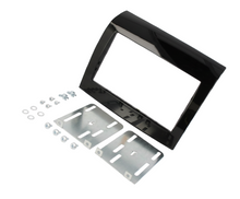 Carica l'immagine nel visualizzatore di Gallery, Kit installazione per sostituzione sistema U-Connect Ducato con Alpine