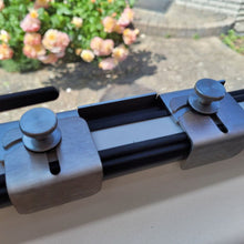 Carica l'immagine nel visualizzatore di Gallery, Kit antieffrazione Large per finestre a compasso - protezione camper