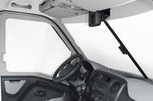 Carica l'immagine nel visualizzatore di Gallery, Oscurante laterale Remis con sensore pioggia per Renault Master, Nissan Interstar e Opel Movano