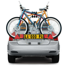 Carica l'immagine nel visualizzatore di Gallery, Dimostrazione Barra ripetitrice segnaletica posteriore per portabici per auto Nordrive