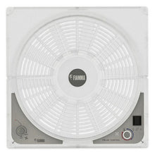 Carica l'immagine nel visualizzatore di Gallery, Kit di ventilazione forzata motorizzata Turbo-Vent F Fiamma 12V/36W