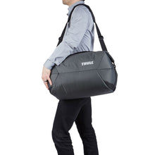 Carica l'immagine nel visualizzatore di Gallery, Borsone da viaggio Thule Subterra Duffel 45 Litri Dark Shadow - Camper