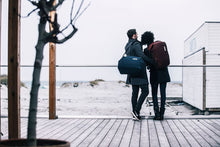 Carica l'immagine nel visualizzatore di Gallery, Borsone da viaggio Thule Subterra Duffel 45 Litri Dark Shadow - Camper