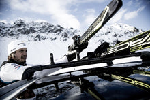 Carica l'immagine nel visualizzatore di Gallery, Porta sci Thule Skiclick ideale per sci di fondo