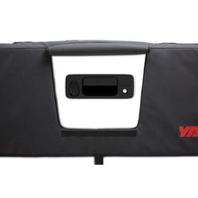 Carica l'immagine nel visualizzatore di Gallery, Portabici per sponda posteriore pick-up Gatekeeper Yakima