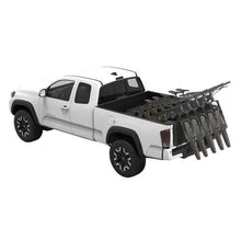 Carica l'immagine nel visualizzatore di Gallery, Portabici per sponda posteriore pick-up Gatekeeper Yakima