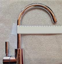 Carica l'immagine nel visualizzatore di Gallery, Rubinetto miscelatore Trend S
