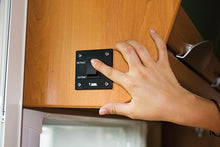 Carica l'immagine nel visualizzatore di Gallery, Motor Kit per tendalino Fiamma F65s