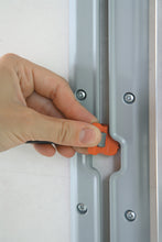 Carica l&#39;immagine nel visualizzatore di Gallery, Cargo Strap sistema bloccaggio per garage Fiamma
