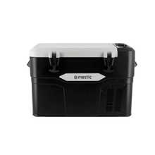 Carica l&#39;immagine nel visualizzatore di Gallery, Frigorifero portatile 12V multifunzione Mestic MCCA-42 AC/DC
