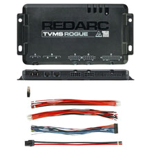 Carica l&#39;immagine nel visualizzatore di Gallery,  Installazione TVMS Rogue in spazio ridotto di un minivan 
