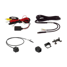 Carica l&#39;immagine nel visualizzatore di Gallery, Installazione telecamera laterale Alpine su van e camper
