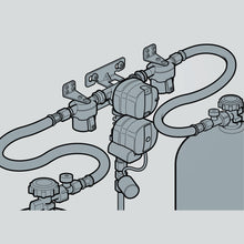 Carica l'immagine nel visualizzatore di Gallery, Regolatore gas Duocontrol Truma - 2 bombole verticale
