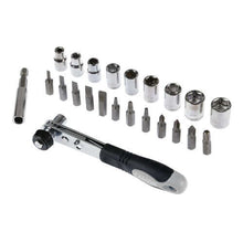 Carica l&#39;immagine nel visualizzatore di Gallery, Set cricchetto con inserti a bussola
