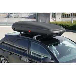 Dimostrazione box tetto per auto