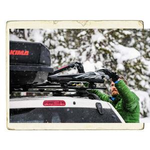 Portasci per barre da tetto per auto FatCat Evo Yakima