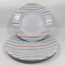 Carica l&#39;immagine nel visualizzatore di Gallery, Set piatti in melamina per camper mod. Stripes

